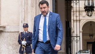 Salvini chiede il ritorno dei voucher: “Si rischia il boom del lavoro nero”