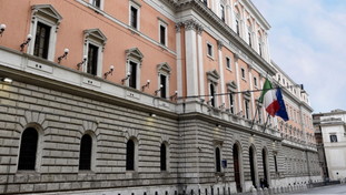 Attacco di hacker filo-russi: siti italiani ko, nel mirino anche Senato, Ministero della Difesa e Iss