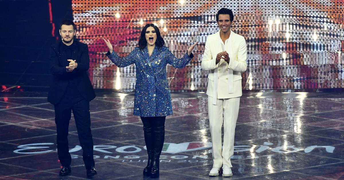 Laura Pausini positiva al Covid dopo l Laura Pausini positiva al Covid dopo l