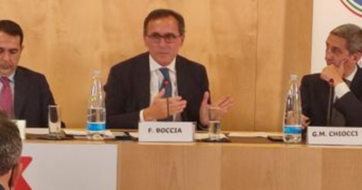Boccia: "Pnrr è una sfida che deve vedere Parlamento unito, tutti da stessa parte" Boccia: "Pnrr è una sfida che deve vedere Parlamento unito, tutti da stessa parte"