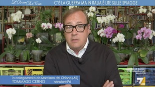 Ammutinamento di Cerno contro Draghi: “Si inc**za con noi per un suo errore sui balneari”