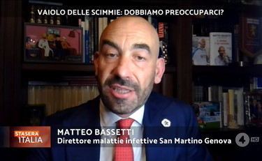 Si sviluppa come il Covid. Bassetti e l'inquietante dettaglio sul vaiolo delle scimmie