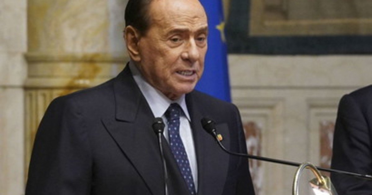 Ucraina, Berlusconi “La mia posizione è in linea con Ppe, Ue e Nato” Ucraina, Berlusconi “La mia posizione è in linea con Ppe, Ue e Nato”