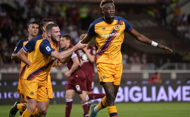 Doppietta Abraham e tris al Torino. La Roma è in Europa League