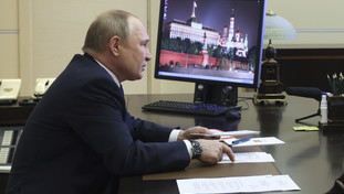 Gli attivisti anti-Putin e i seri dubbi sulla salute. In Russia tutti i poteri passano di mano