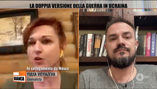 Zuffa tra i giornalisti di Ucraina e Russia: “Violenze abominevoli”, “Bugie e menzogne”