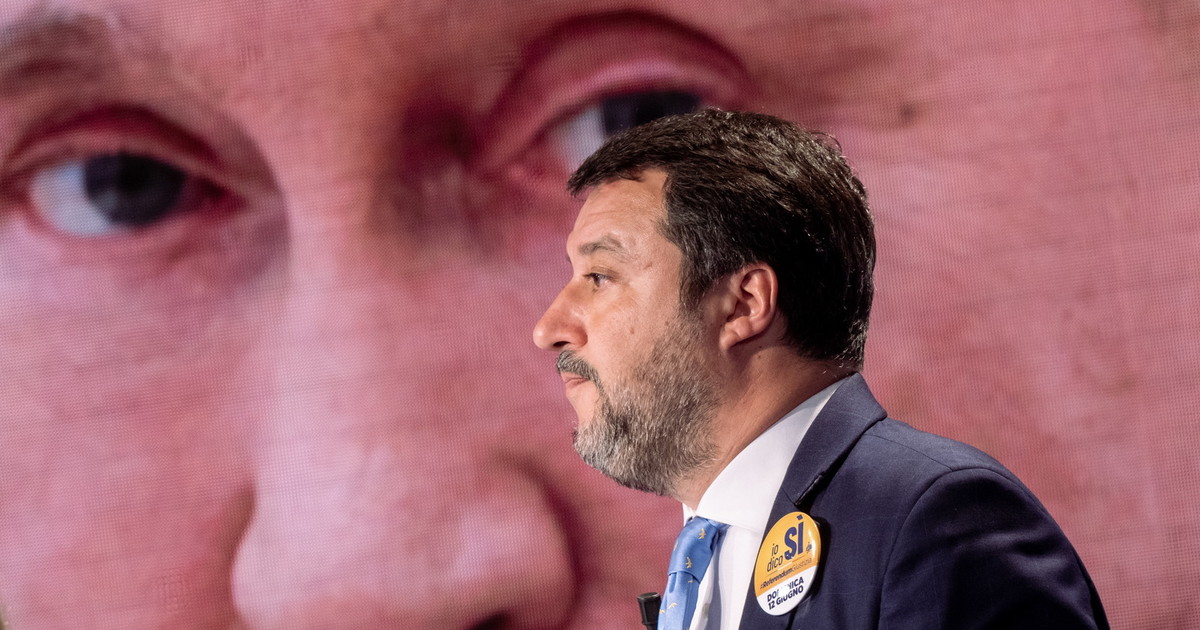 Salvini pronto a volare in Russia: vuole la pace e lo stop alla guerra Salvini pronto a volare in Russia: vuole la pace e lo stop alla guerra
