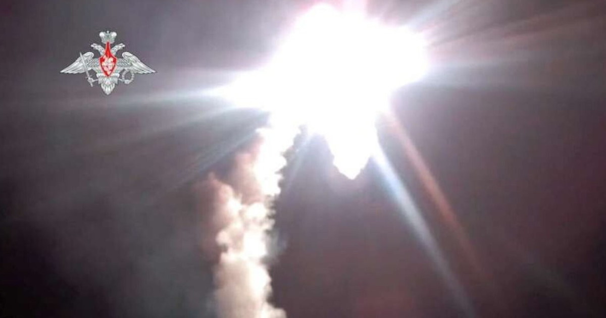 Il test del missile ipersonico russo fa tremare Finlandia e Svezia: il successo fa paura a tutti Il test del missile ipersonico russo fa tremare Finlandia e Svezia: il successo fa paura a tutti