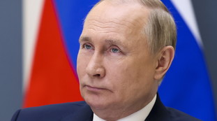 Putin è già morto e.... L'indiscrezione bomba degli 007 sullo zar. Cosa succede al Cremlino