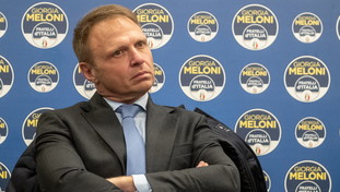 Italia danneggiata e svenduta con la scusa del Pnrr: Lollobrigida stronca il governo