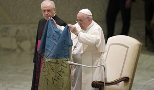 Il Papa vuole andare in Ucraina, incontri col governo di Kiev. Aspetto il momento giusto