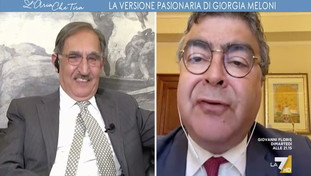 “Grande finanza internazionale”. Brutale rissa tra La Russa e Fiano: “Vai a quel paese”, “Vergognati”