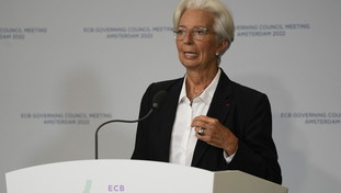 Lagarde crea panico sui mercati. Spread impazzito, colpa dei banchieri