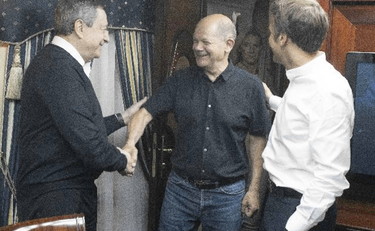 Draghi a Kiev con Macron e Scholz. L'Europa lavora alla tregua in Ucraina