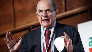 Senza interventi... Sull'allarme #gas Bersani rompe il silenzio e avverte il governo. Previsione catastrofica