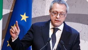 Speculazione e crisi: l'economia italiana si avvia verso il baratro. Allarme rosso e conseguenze inimmaginabili