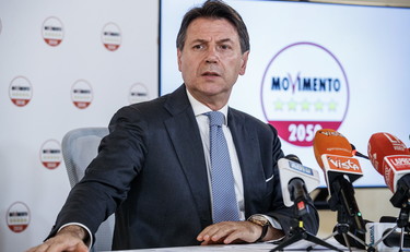 Col M5s non si deve permettere.... Conte sbotta contro Di Maio. Cosa lo fa infuriare