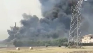 Caos al centro estivo: ansia per i bambini per l'esplosione di bombole del gas. Nube nera su Roma | GUARDA