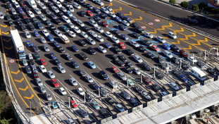 Estate calda per chi viaggia: dopo la benzina aumenta anche l'autostrada