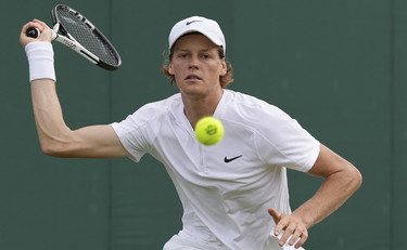 Sinner batte Isner e vola agli ottavi. A Wimbledon lo aspetta Alcaraz