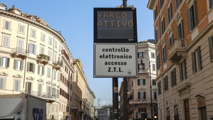 Gualtieri vuole l'Ecopass come Milano: così funzionerà il nuovo pedaggio