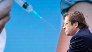 Il governo annuncia: “Niente restrizioni anti-Covid in autunno”