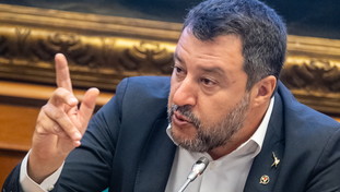 “Chi l'ha vista?”. Salvini demolisce Lamorgese: è sparita e c'è il record di sbarchi