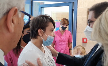 Sofia compie 14 anni, l'emozionante incontro con D'Amato al San Raffaele di Roma