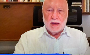 “Se esiste ancora uno vale uno…” M5s, De Gregorio inchioda De Masi e il sociologo tentenna