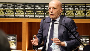 “Ossessionati e impauriti”. Dopo la patacca sulla Russia Sallusti demolisce la sinistra