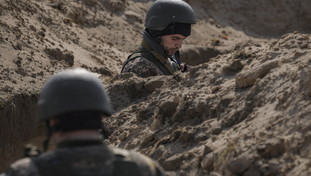 “Non pagati e senza diritti”. Il report dei servizi: ecco perché Putin non avanza