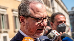 “Letta disperato”. Mulè umilia il segretario Pd: pericolo per la democrazia