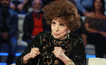 Lollobrigida operata a Roma. Come sta dopo l'intervento al femore