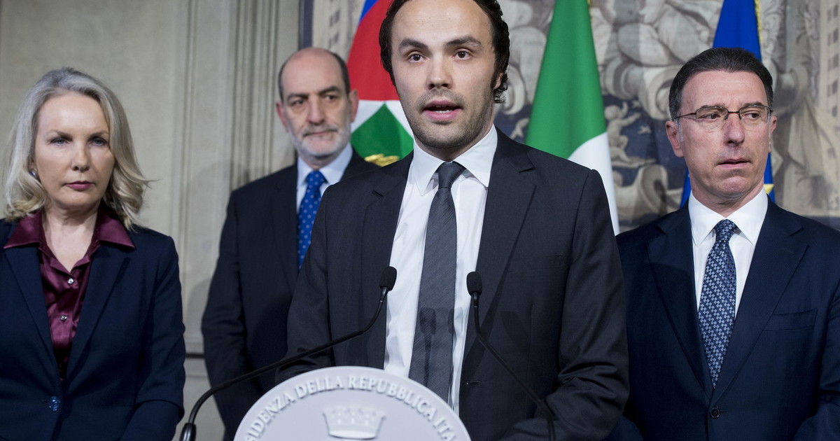 Chi odia il tricolore rinunci ai privilegi Meloni fa insorgere gli autonomisti - Vimarsana News