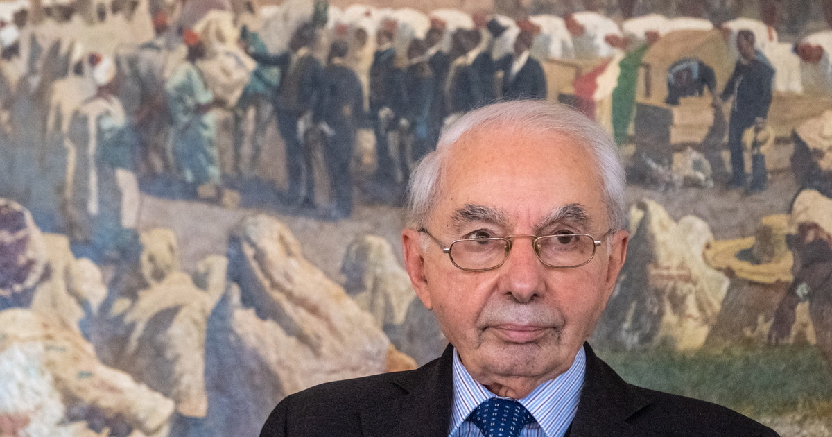 Giuliano Amato lascia la Corte Costituzionale: "Attenti al caos istituzionale" - Vimarsana News