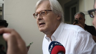 “Risultato trionfale”. Profezia di Sgarbi sul voto: l'asticella del centrodestra