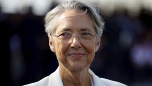 La Francia si intromette subito sulle elezioni: “Vigileremo sul governo”