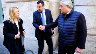 Impazza il toto-ministri: tutte le possibilità. Ma Meloni mantiene il segreto