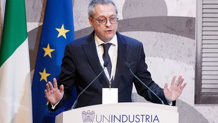 Senza il tetto europeo al gas il 2023 sarà un anno nero. Consumi e investimenti a picco