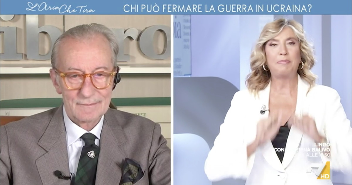 L'Aria che Tira, Feltri lascia di stucco Merlino: “Ti manderò un mazzo
