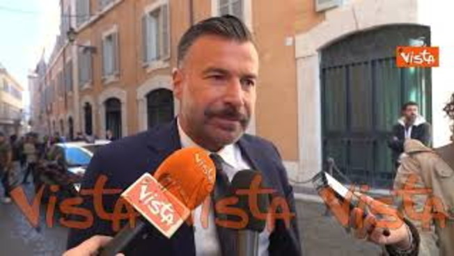 Zan: “Fontana irricevibile per storia politica, posizioni omofobiche e razziste. Noi votiamo Guerra”