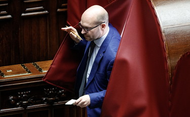 Il giallo dei voti mancanti a Fontana. Ecco cosa è successo