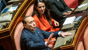 “Si è rimangiata l'offerta”. Berlusconi accusa Meloni: il vero motivo dello strappo