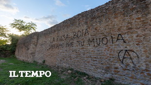 Non si placa il clima d'odio della sinistra contro La Russa: scritta e minacce di morte
