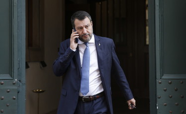 Su Fontana è stato vergognoso. Salvini annienta De Luca