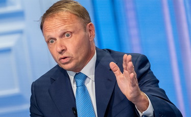 Meloni-Berlusconi, chi c'era dietro lo scontro. Il retroscena di Lollobrigida