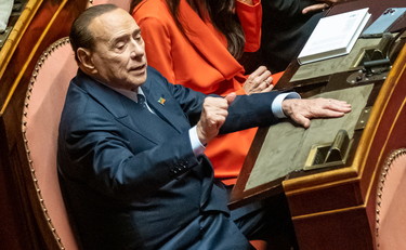 Cattaneo e Ronzulli capigruppo. Le indicazioni di Berlusconi per Camera e Senato