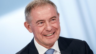 Scende Crosetto, sale Urso: cosa cambia nel toto-ministri. Tutti i nomi