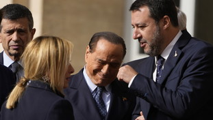 Il gesto di Salvini al Quirinale: l'incarico a Meloni e il retroscena sul colloquio