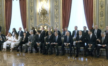 Il governo giura al Quirinale: ecco la squadra di Giorgia | FOTO